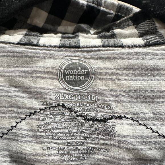 I Am Groot Plaid Flannel Button Down Shirt Kids XL Unique Guardians the Galaxy - Picture 4 of 5